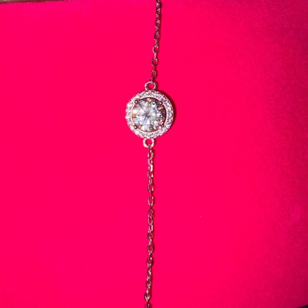 Solid Sterling Silver One Carat Moissanite Bolo Bracelet New in Package RARE - Picture 3 of 8